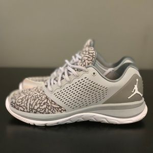 Men’s Jordan Trainer St Basketball Shoe